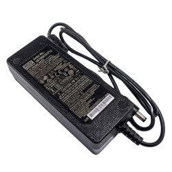 15V 4A Adaptör - GST60A15-P1J