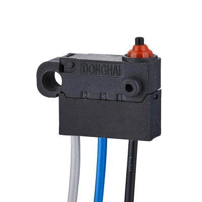 MT6-B8A00A13012-AB150 SPDT NO+NC 3-Pin Waterproof Wired Micro Switch - 1