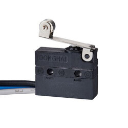 MT8-F08W300A06-AA300 SPDT NO+NC 3-Pin Waterproof Wired Micro Switch