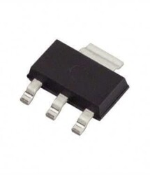 Z0107 SMD - SOT223 Z7M Triac